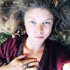 Ep.16: WTF is a Holistic Health Coach with Maya Carl