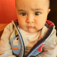 Director - Yo - Quiero - Mas