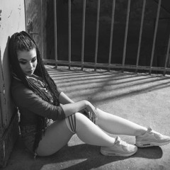 HABITS - Maria Mena (Elizabeth Cover)