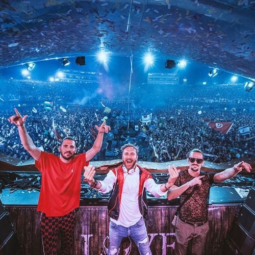 Unity Vs. Memories (Dimitri Vegas & Like Mike vs. David Guetta Mashup)