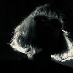 Lori, "Garganta" Single