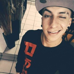 TOSER ONE -  SE LE MIRABA