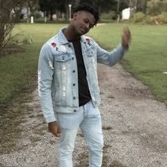 Zoned IN (Prod. Daelew)