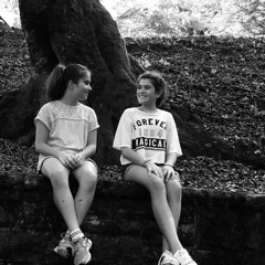 Bilge & Eider - Ispilu Aurrean (cover Alaitz eta Maider)