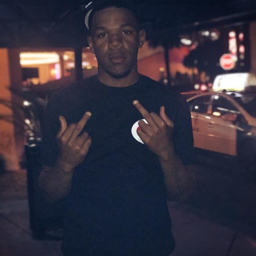Holla Back  Remix - Phamous John