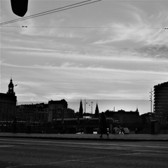 vs.Yvnggvdo - Momentum