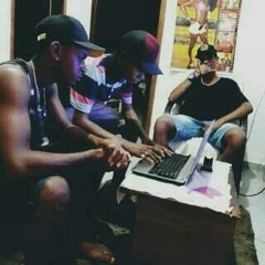 [MC ALYSSON ESSE FRIOZINHO PEDE NOIS AQUI](((DJ MAGRINHO DO TD 2K19)))150BPM