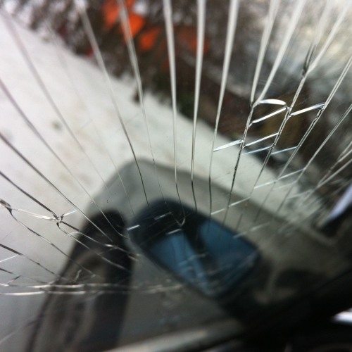 ｔｏ  ｄｉｅ  ａｌｏｎｅ