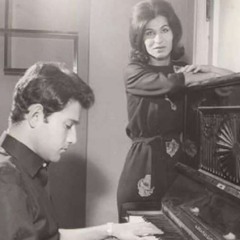 خلتني أحب الدُنيا واحب الناس حواليّا