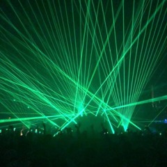 Here 4 U vs SICKO MODE (RL Grime Mashup)