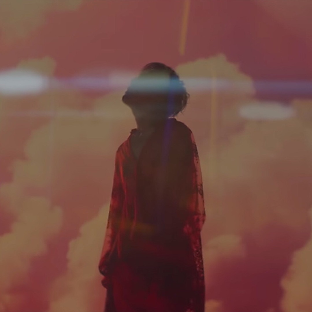 Stream G-DRAGON - UNTITLED, 2014 (무제)(無題) 8D by skyscraper