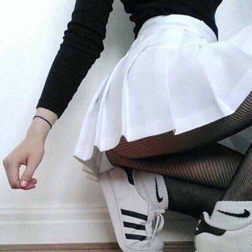 пошлые школьницы Listen to Gera Je - Школьница by Phantom in bambie playlist online for free  on SoundCloud