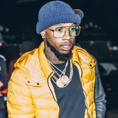 travis scott yellow jacket