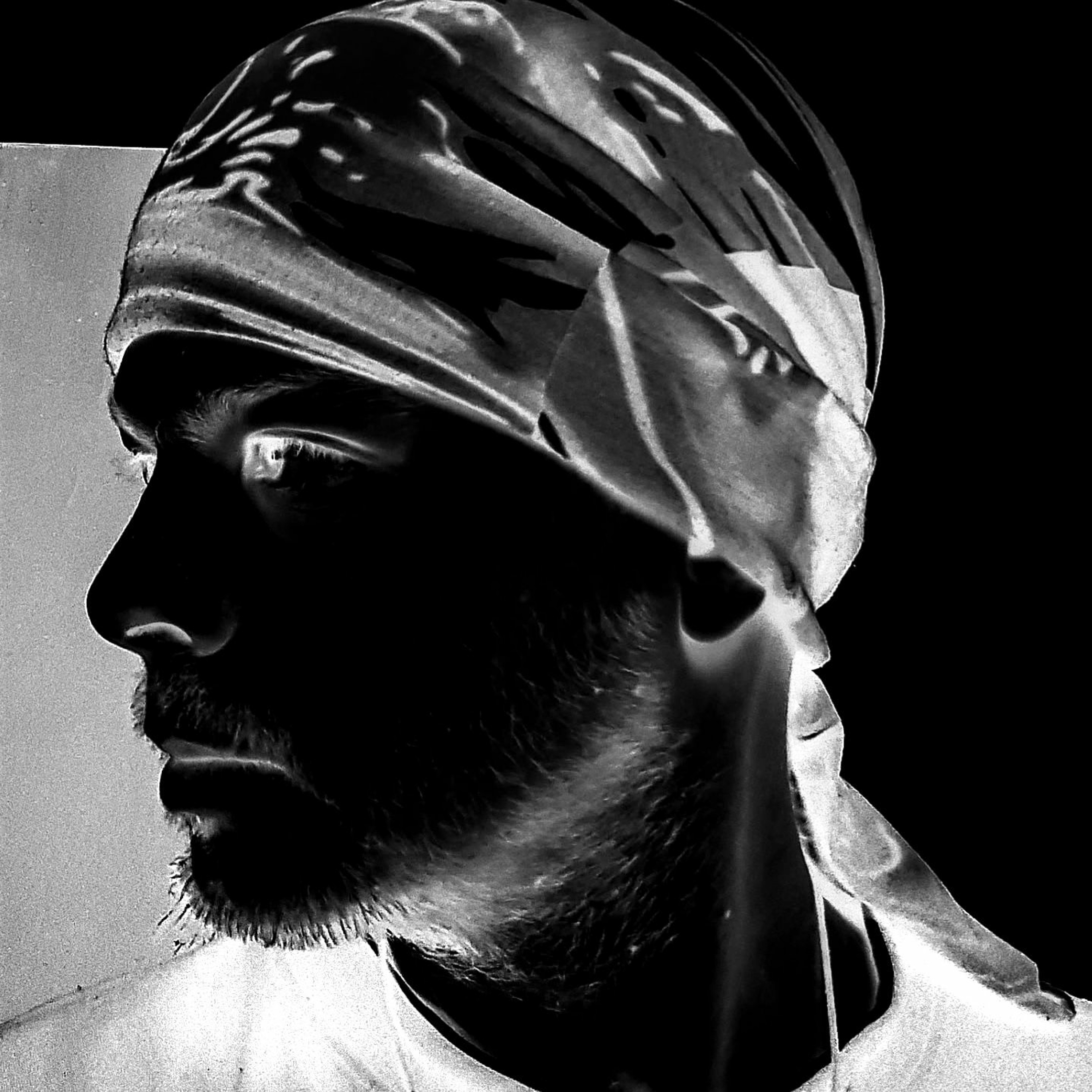ROBERTO JOGLAR