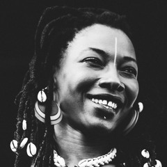 Fatoumata Diawara - Kele (Da Iguana Edit)