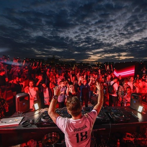 PAUL OAKENFOLD Melodic DJ Set On The #budboat, Moscow