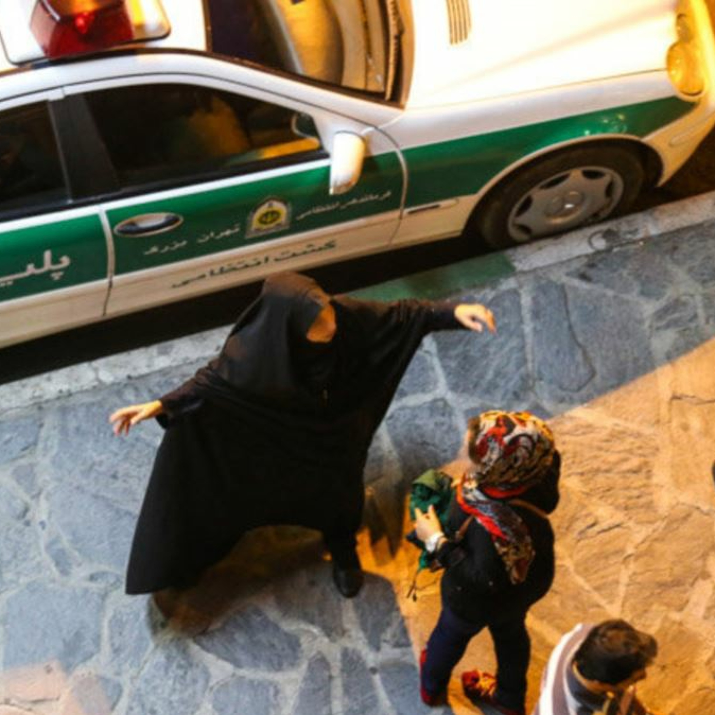 قرار «منع تعقیب» در پرونده ضرب و شتم دختر دانشجو توسط گشت ارشاد