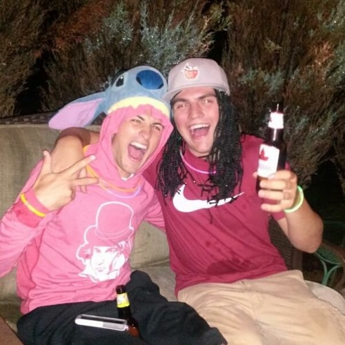 Buckle Up and Chill (pilot)