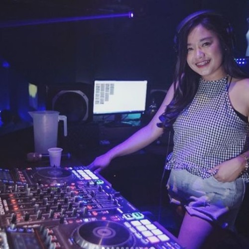 Wik Wik Wik Ah Ah Ah (Febri Hands Remix) Req Chika Chan