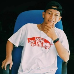 DJ OI ADEK BERJILBAB UNGU ( WALUH55 )