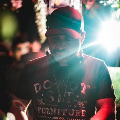 eltoNBomb vs. Alan Epps - Soul Glued (Unmastered)