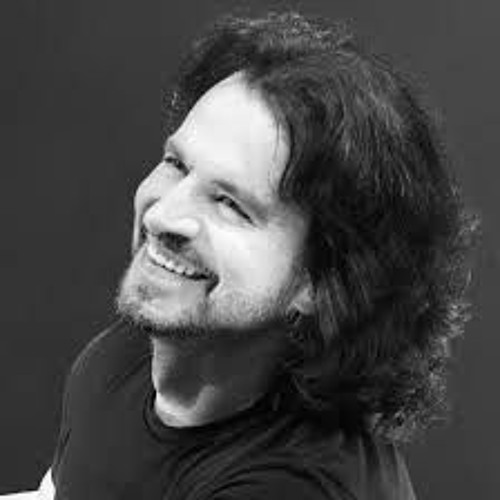 1001- Yanni Voices 2009