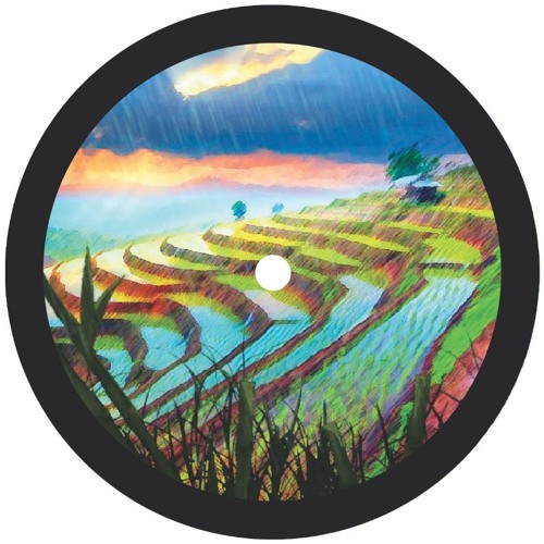 PREMIERE : Universo - Spheres