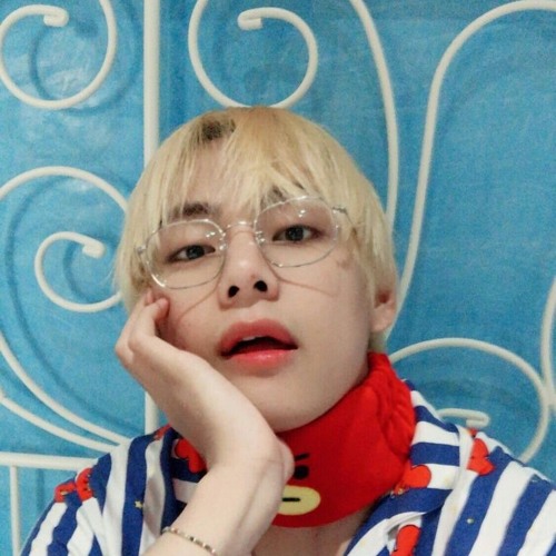[BTS V] Taehyung - Lay Me Down