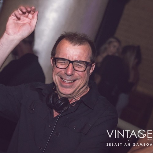 DJ VICTOR NEBOT - Lío Ibiza Closing VINTAGE Octubre 2018