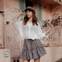 THE FRIZ - LIZ MARCOBELLO - PERFORMER - CO - HOST