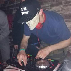 Icer - Random nurofunk drum and bass mix