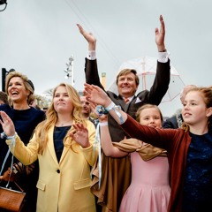 Het Koningshuis, symbool of smeermiddel?