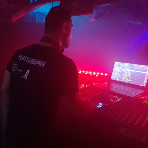 Pascal Feuchthofen Club Mikroport Krefeld@Bunker Techno 011 09.11.2018