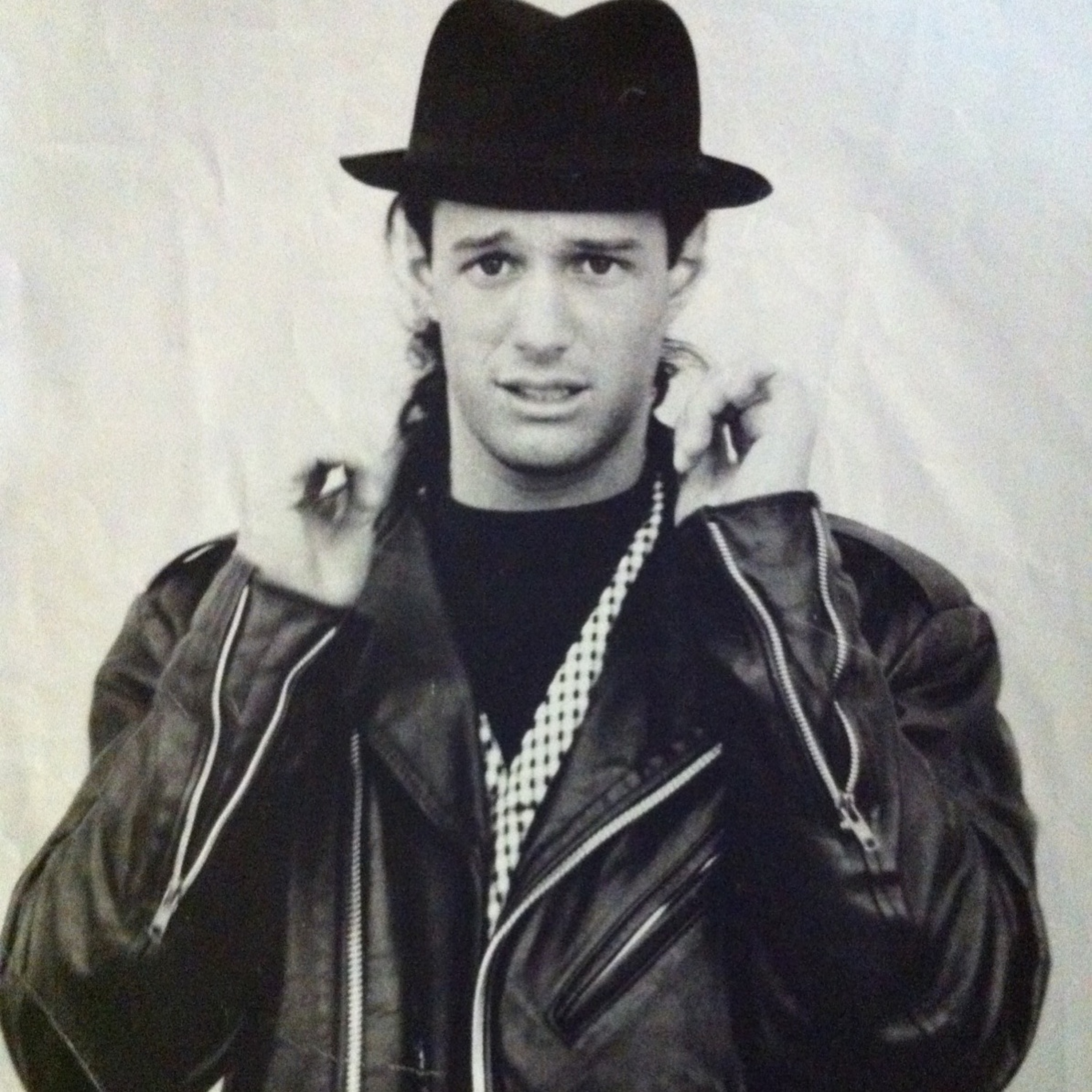 #170: TSA Canada took my weed when I landed, falling down a hill into a boulder and more