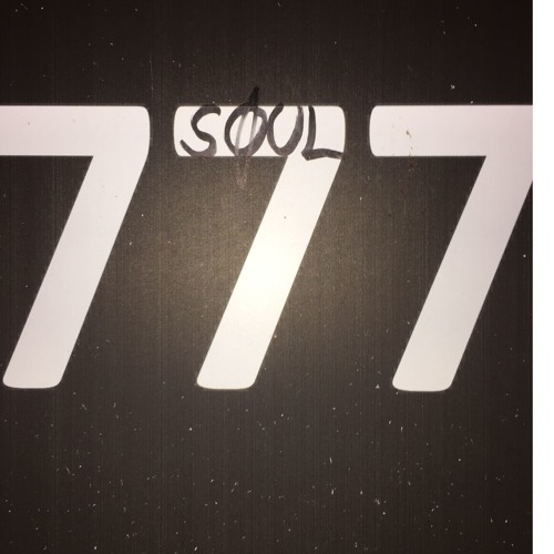 REIGN 777 (Mix )