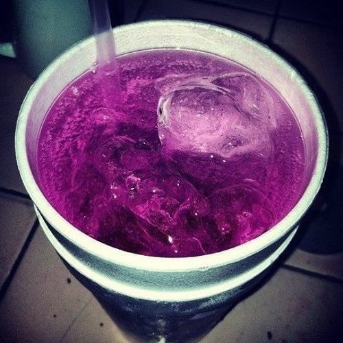 Franchise Tief & C - No Brown Trapstar Screwed