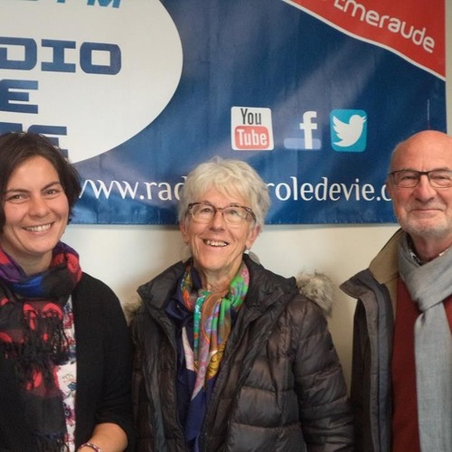 Stream ITW Voyage Au Népal- Magalie Teiller, Jean Yves Et Liliane Huet by  Radio Parole de Vie | Listen online for free on SoundCloud