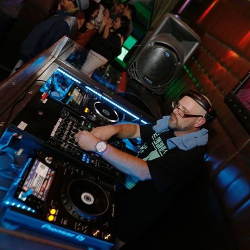 Matthew Brian Live @ House Music Fridays OCT 26 2018