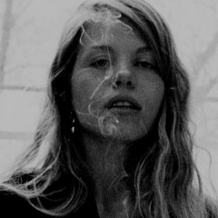Set Of The Day Podcast - 445 - Ina Valeska [Töchter Special]