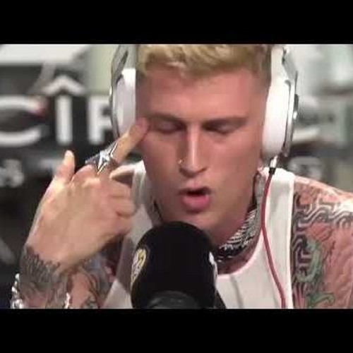 Machine Gun Kelly Disses Eminem & G Eazy In Freestyle 2018