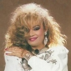 Bergen - Elimde Duran Fotoğrafın