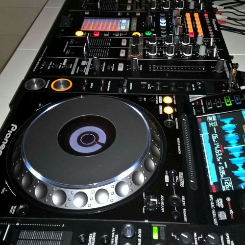 Fhadel'DeadBoy Ft Ardika Noho - Pecinta Disco Tanah (FUNKY NIGHT STYLE) Full 2018.mp3