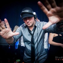 Uppercut @ MadNad 2018 (special progressive house 2010 cd set)