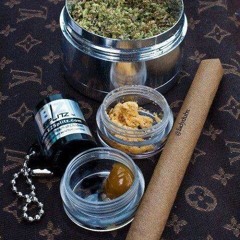 Blunt Splitter ft. JUICE