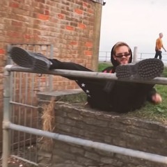 𝐛 𝐢 𝐭 𝐜 𝐡     𝐥 𝐚 𝐬 𝐚 𝐠 𝐧 𝐚