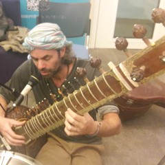 Roy Shinar - אדוות של אור(Live In Olam Katan)