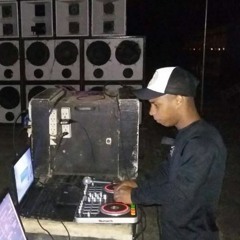 MC NICK HOJE EU QUERO FUDE .VS DJ UISSES ME FODE E DJ SUCESSO ME FODE