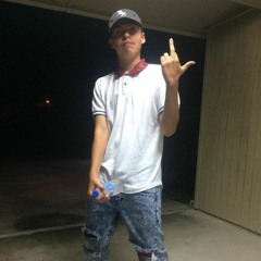 Bitches (prod. LEAK998)