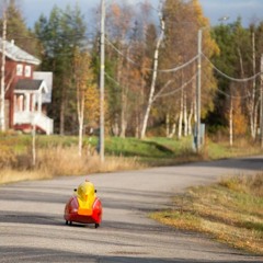 Urpo Taskinen vaihtoi autonsa velomobiiliin | Mari Molkoselkä