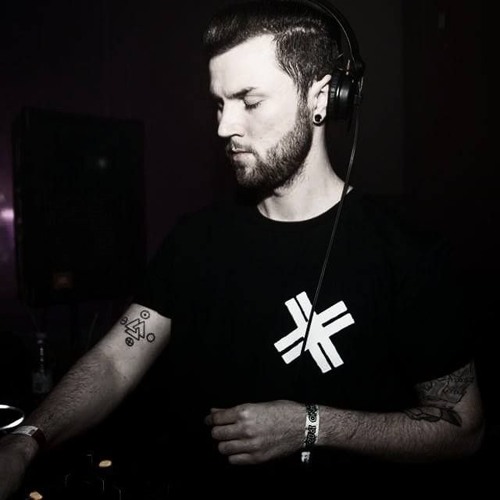 Klanglos at our third Release Party [H33R003]